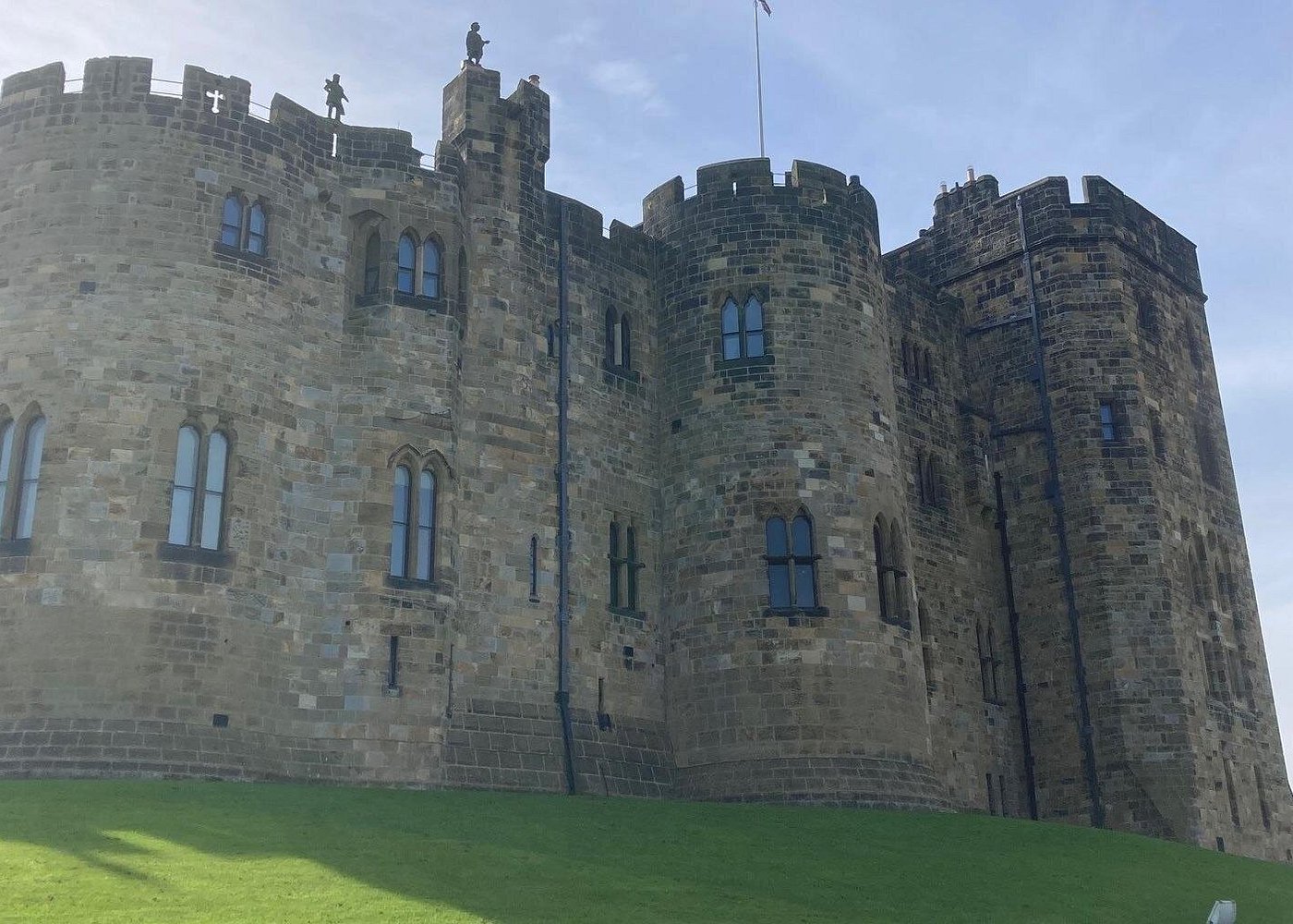Edinburgh: Holy Island, Alnwick Castle & Kingdom of Northumbria