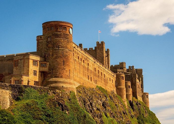 Private Tour to Alnwick and Bamburgh Castles